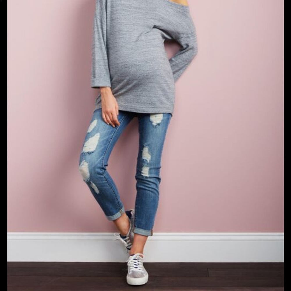 Maternity jeans from A PEA IN THE POD💙💜